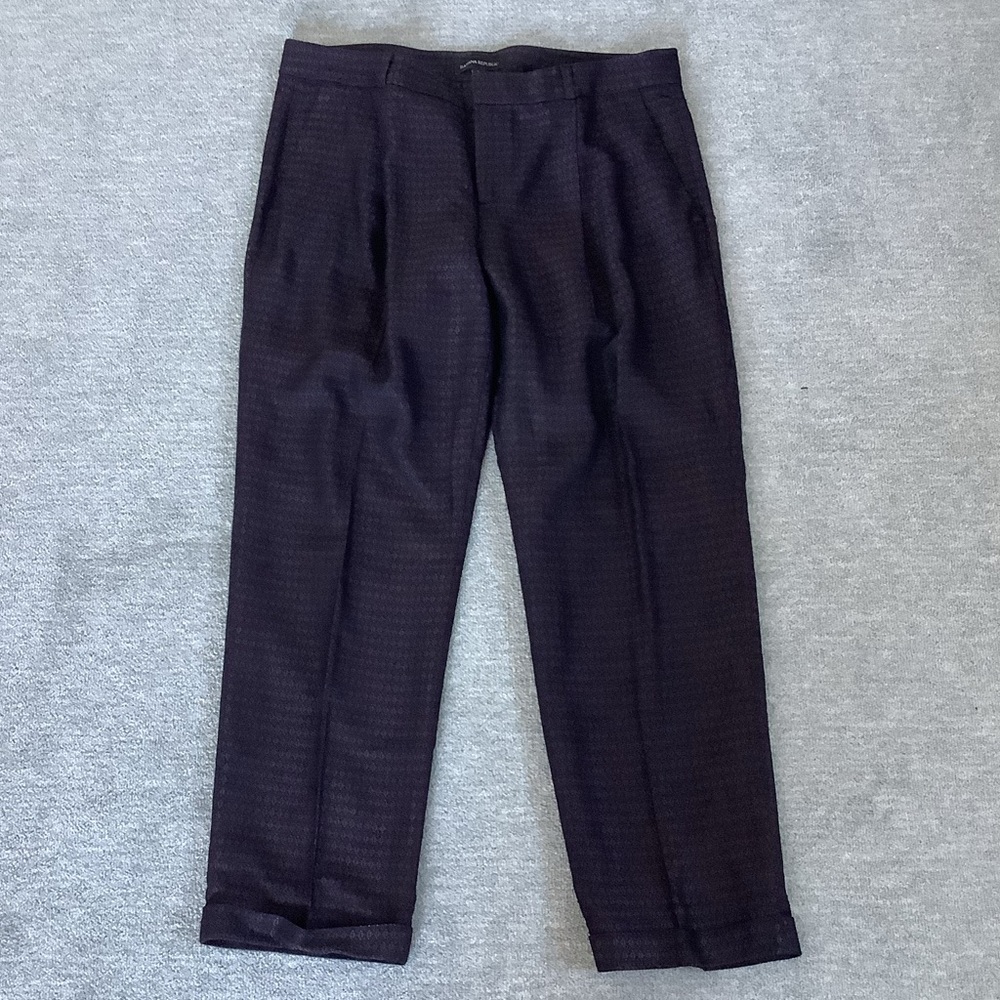 Banana Republic Avery Black Jacquard Cuffed Pleated Trousers Sz. 8